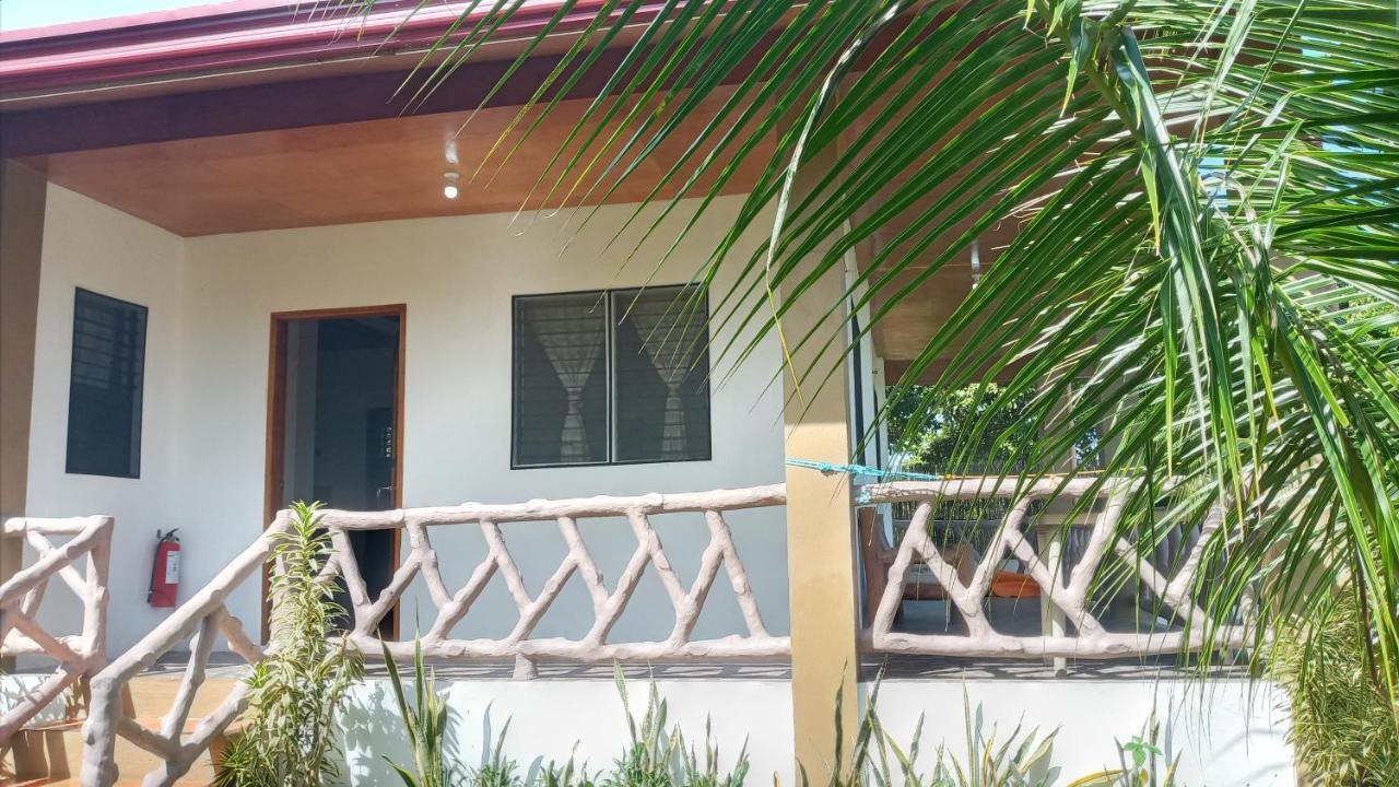 Casa James Apartment, Rooms , Pool And Restaurant Siquijor Eksteriør bilde